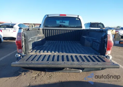 2007 Toyota Tacoma z USA, uszkodzony, nr VIN 5TENX22N77Z404607